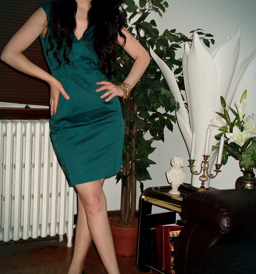 emerald dress 