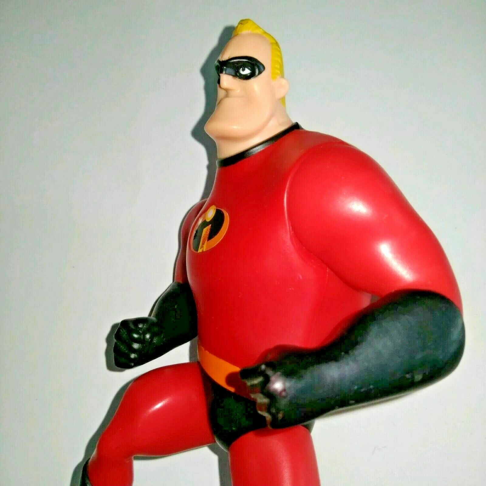 mr incredible mcdonalds toy