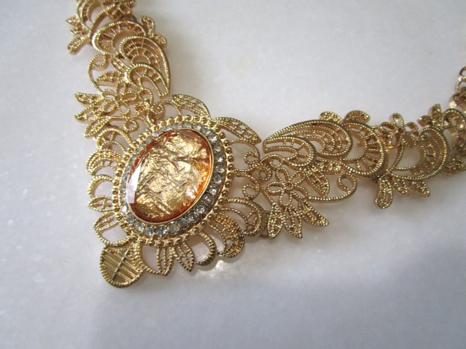 Vintage Crystal Bib Statement Necklace Golden Color