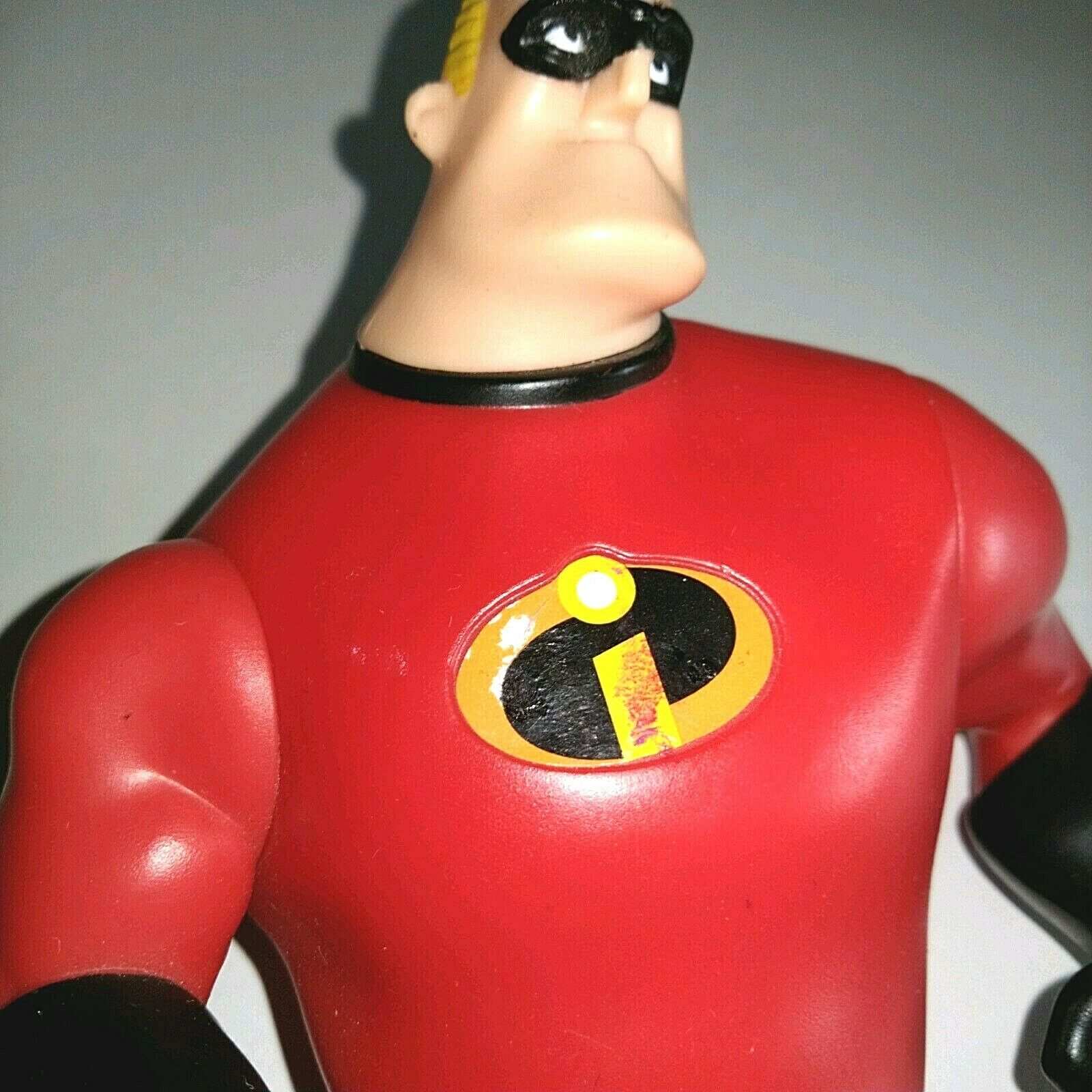 mr incredible mcdonalds toy