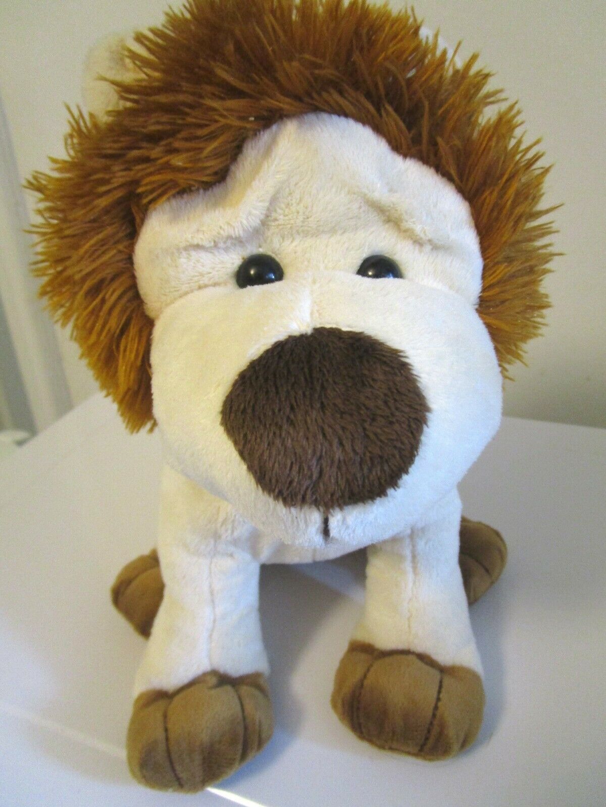 stuffed lion toy